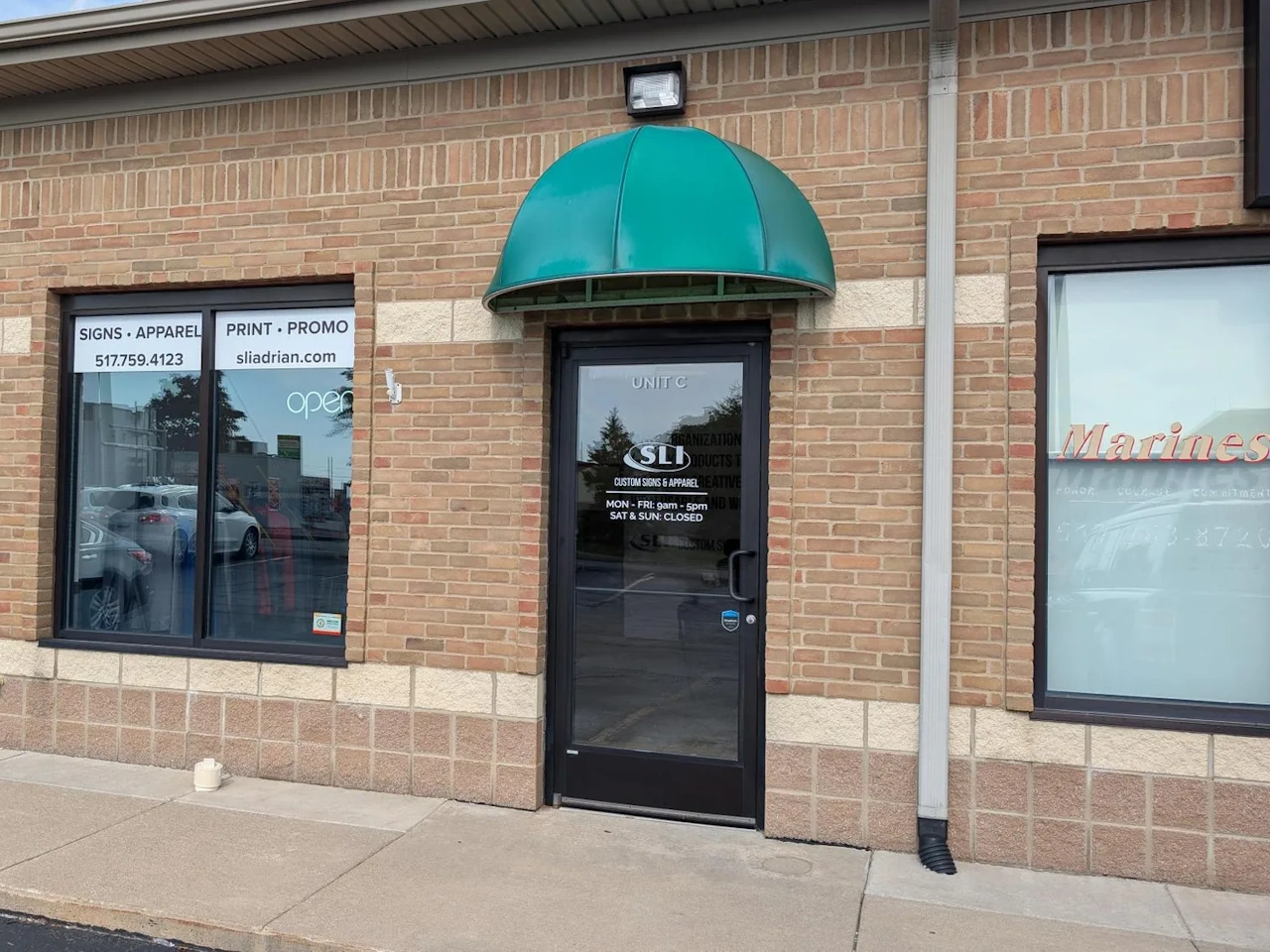 Adrian SLI office